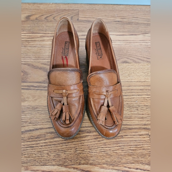 PIKOLINOS Brown Tassle Leather Loafers With Chunky Heel - Picture 3 of 5